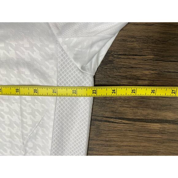 Real Madrid | Men’s Medium Long-Sleeve Jersey - Picture 4 of 7